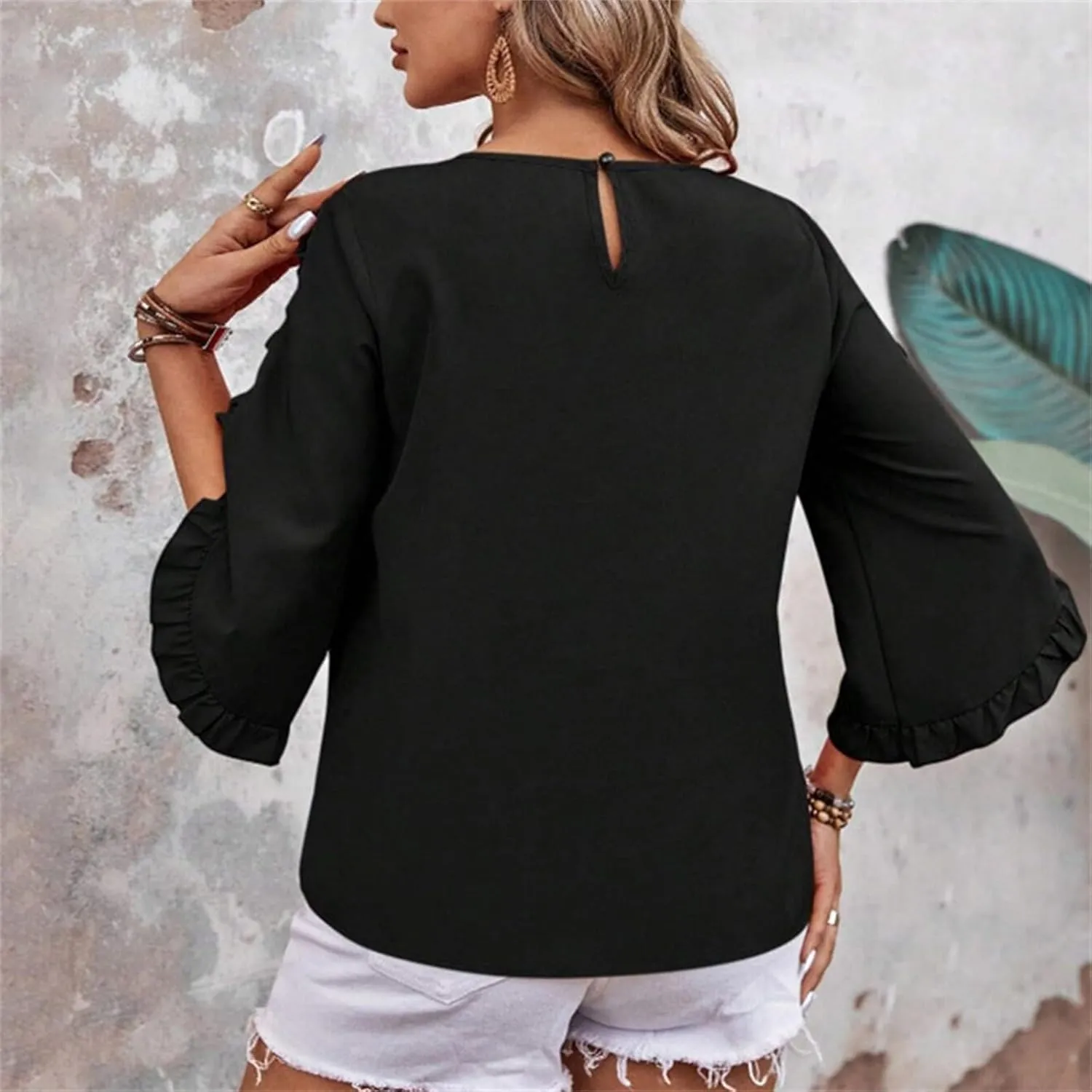 2025 Ruffle Bat Sleeve T Shirt for Women Boat Neck Tops Loose Dressy Casual Shirts Spring Summer Blouses Tees