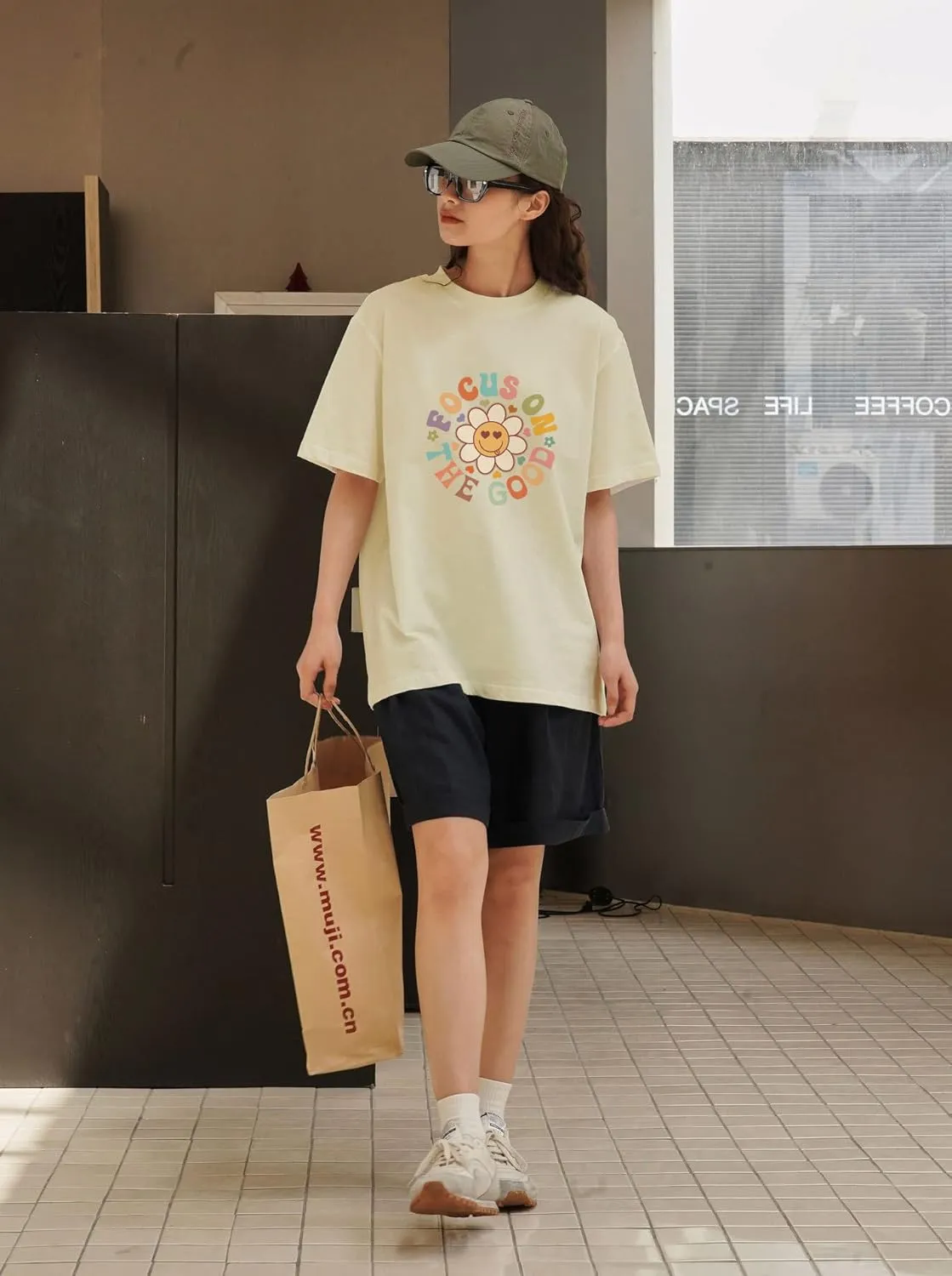 Focus On The Good Oversized Graphic T-Shirts Women Daisy Cute Flower Trendy Girls Preppy Shirt