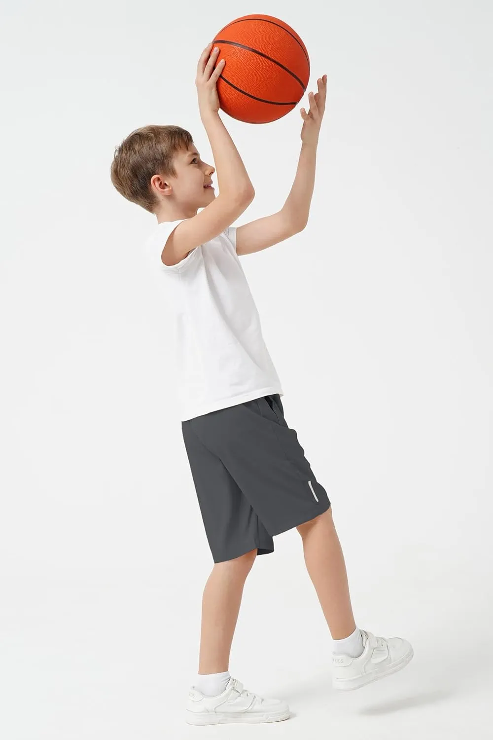 SHOOYING Boys Quick Dry Athletic Shorts Sets